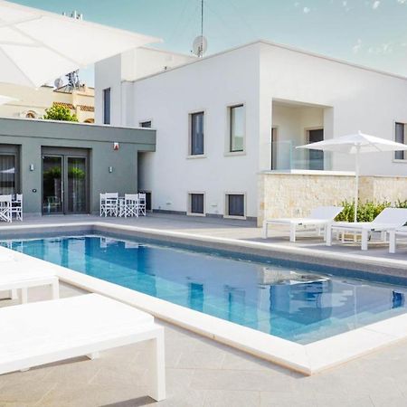 Dimora Giulia Hotel Бари Екстериор снимка