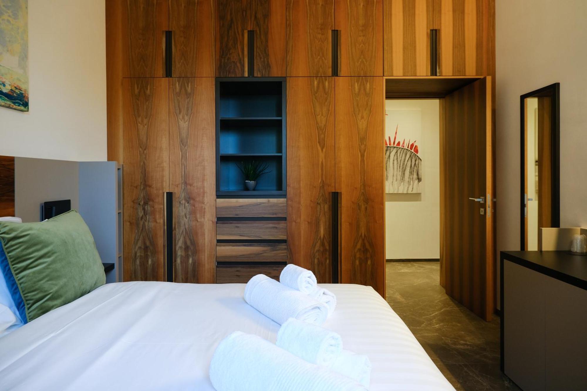 Dimora Giulia Hotel Бари Екстериор снимка